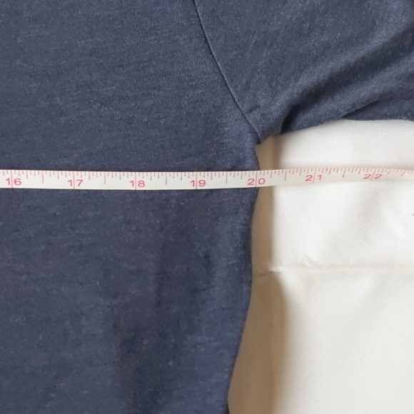 Cotton Bureau graphic tee - Pale Blue Dot - Picture 4 of 5